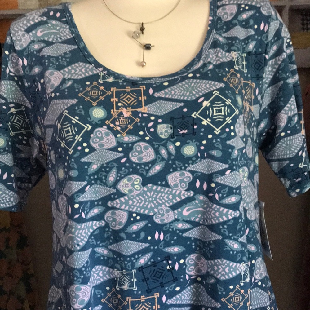 Lularoe large Perfect t